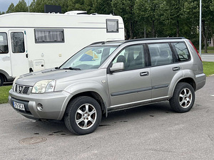 NISSAN X-TRAIL (1 foto / 11)