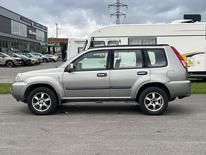 NISSAN X-TRAIL (4 foto / 11)