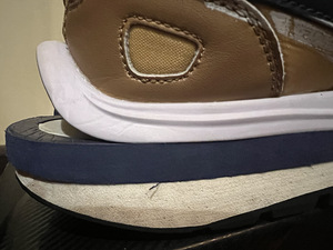 Nike x Sacai Vaporwaffle Seasame and BluevVoid (4 foto / 7)