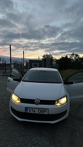 Volkswagen Polo 1.2 TDI (2 фото из 12)