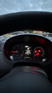 Volkswagen Polo 1.2 TDI (4 фото из 12)