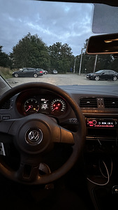 Volkswagen Polo 1.2 TDI (5 фото из 12)