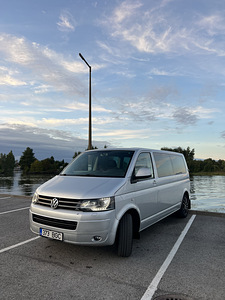 Volkswagen T5 Caravelle 2012 2.0TDI 132 кВт (2 фото из 14)
