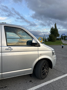 Volkswagen T5 Caravelle 2012 2.0TDI 132 кВт (5 фото из 14)