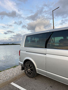 Volkswagen T5 Caravelle 2012 2.0TDI 132 кВт (6 фото из 14)