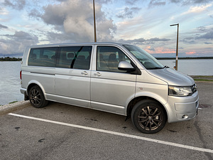 Volkswagen T5 Caravelle 2012 2.0TDI 132 кВт (7 фото из 14)