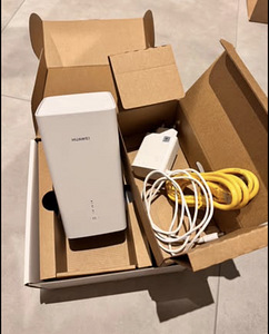 HUAWEI 4G CPE Pro 2 (2 фото из 5)
