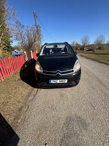 Продать или обменять Citroën C4 Picasso (меньше, автомат) (9 фото из 10)