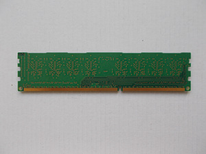 Память 4GB DDR3 PC3-12800 (2 фото из 2)