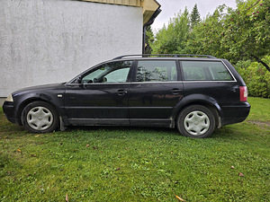 Volkswagen Passat 1.9tdi механика 268k (4 фото из 13)