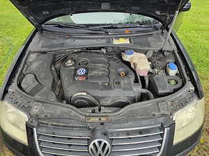 Volkswagen Passat 1.9tdi механика 268k (6 фото из 13)