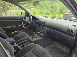 Volkswagen Passat 1.9tdi механика 268k (12 фото из 13)