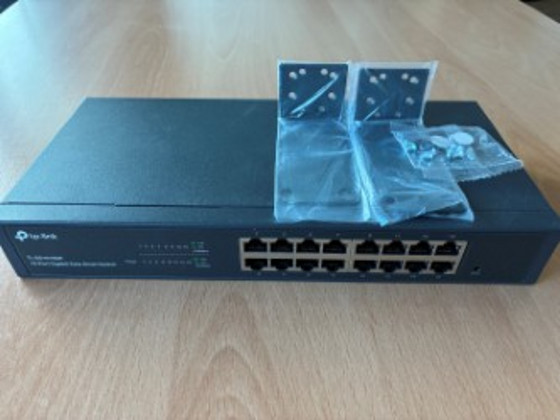 TP-Link коммутатор, 16-портовый