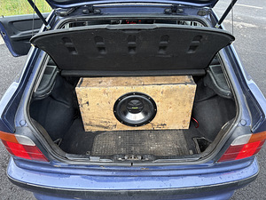 BMW 316i (7 фото из 8)