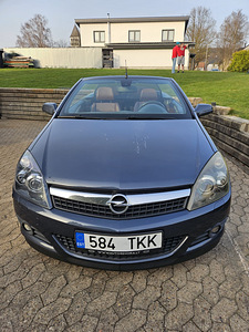Opel Astra Twin Top Cabriolet 1.9 CDTI, 110 kW (150 hj), (1 foto / 7)