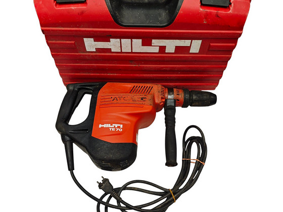 Перфоратор Hilti TE 70 + ящик