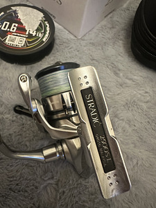 Shimano stradic 2500s (3 foto / 5)