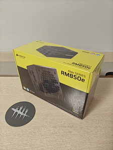 Corsair RM850e 850W 80+Gold täismodulaarne toitepokk (1 foto / 2)