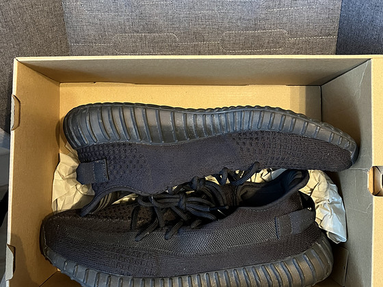 Müüa Adidas tossud väga heas korras. Suurus 46 2/3