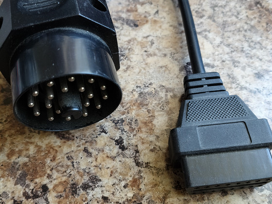 BMW 20pin - OBD2 adapter