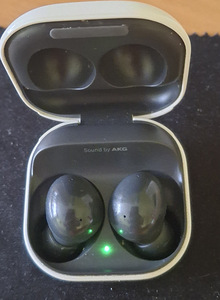 Samsung Galaxy Buds 2 (1 фото из 2)