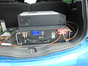Новый аккумуляторный блок 5.12 kWh + б/у инвертор-контроллер (1 фото из 1)