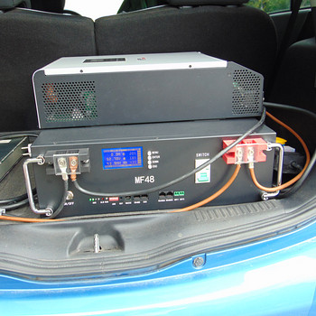 Новый аккумуляторный блок 5.12 kWh + б/у инвертор-контроллер