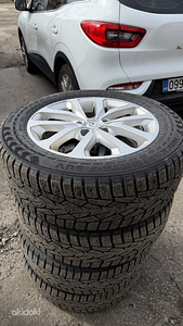 Renault Kadjar R17 + Nokian 215/60 R17 (1 foto / 2)