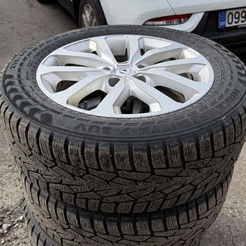 Renault Kadjar R17 + Nokian 215/60 R17