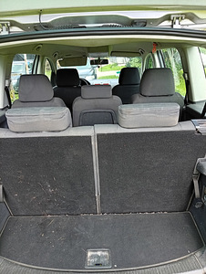 Volkswagen Touran (5 фото из 12)