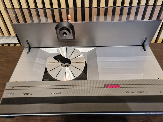 Bang & Olufsen Beogram CD 3300