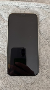 iPhone 11 (2 foto / 3)