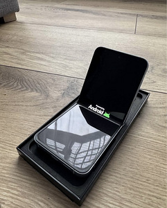 Samsung Flip 6 256 ГБ (4 фото из 4)