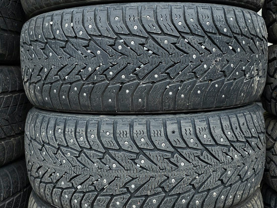 Шины R16 205 55 16 Bridgestone 6 мм 4 шт.