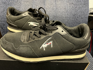 Tommy Hilfiger sneakers 43 27.5cm (1 foto / 2)