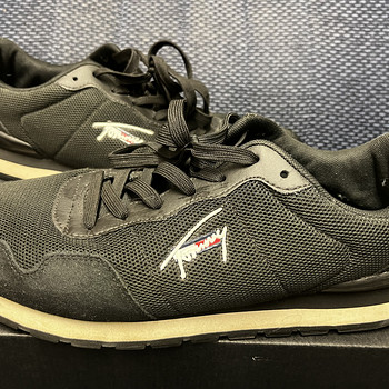 Tommy Hilfiger sneakers 43 27.5cm