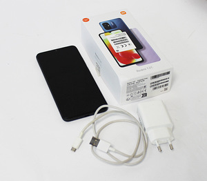 Телефон Xiaomi Redmi 12C 64GB 4GB RAM (2 фото из 3)