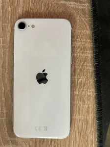 iPhone SE 2020 white 64gb (4 foto / 7)