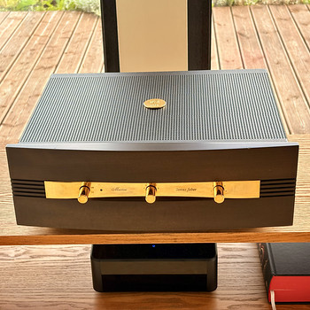 Стереоусилитель Sonus Faber Musica № 004/1000