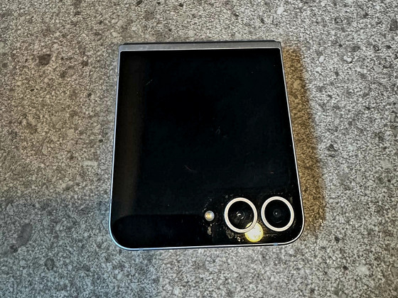 Samsung Galaxy Z Flip6 256GB