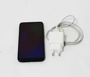 Mobiiltelefon Redmi 7 32GB 3GB RAM Lunar Red (2 foto / 3)