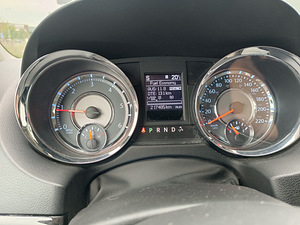 Lancia Voyager 2.8crd 2012a (7 foto / 14)