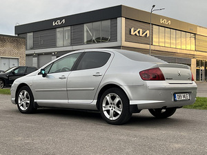 PEUGEOT 407 (6 фото из 11)