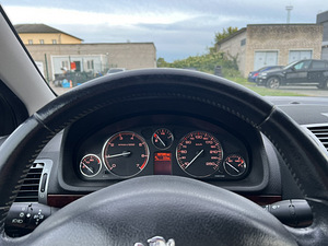 PEUGEOT 407 (8 фото из 11)