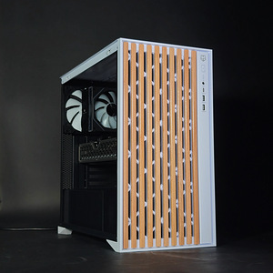 Mänguarvuti / AMD Ryzen 7 7800X3D + RX 9060 XT 16GB (8 foto / 8)