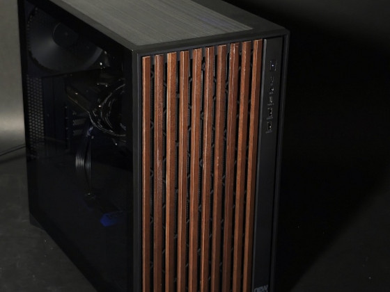 Игровой компьютер "Syncro" / Ryzen 7 7800X3D + RX 9070 XT 16GB