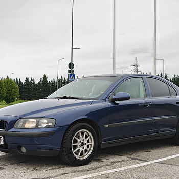 VOLVO S60 2,4D