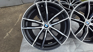 5x112 18" (8J, ET30) BMW M-пакет Style 662M (4 шт.) (3 фото из 9)
