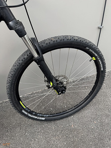 Cube Aim 29” L (7 foto / 7)