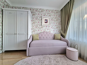 Sofa (2 foto / 2)
